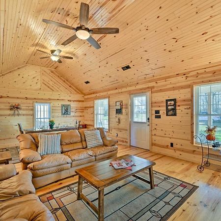 Breathtaking Elkin Getaway With Vineyard Views! Villa Exterior foto